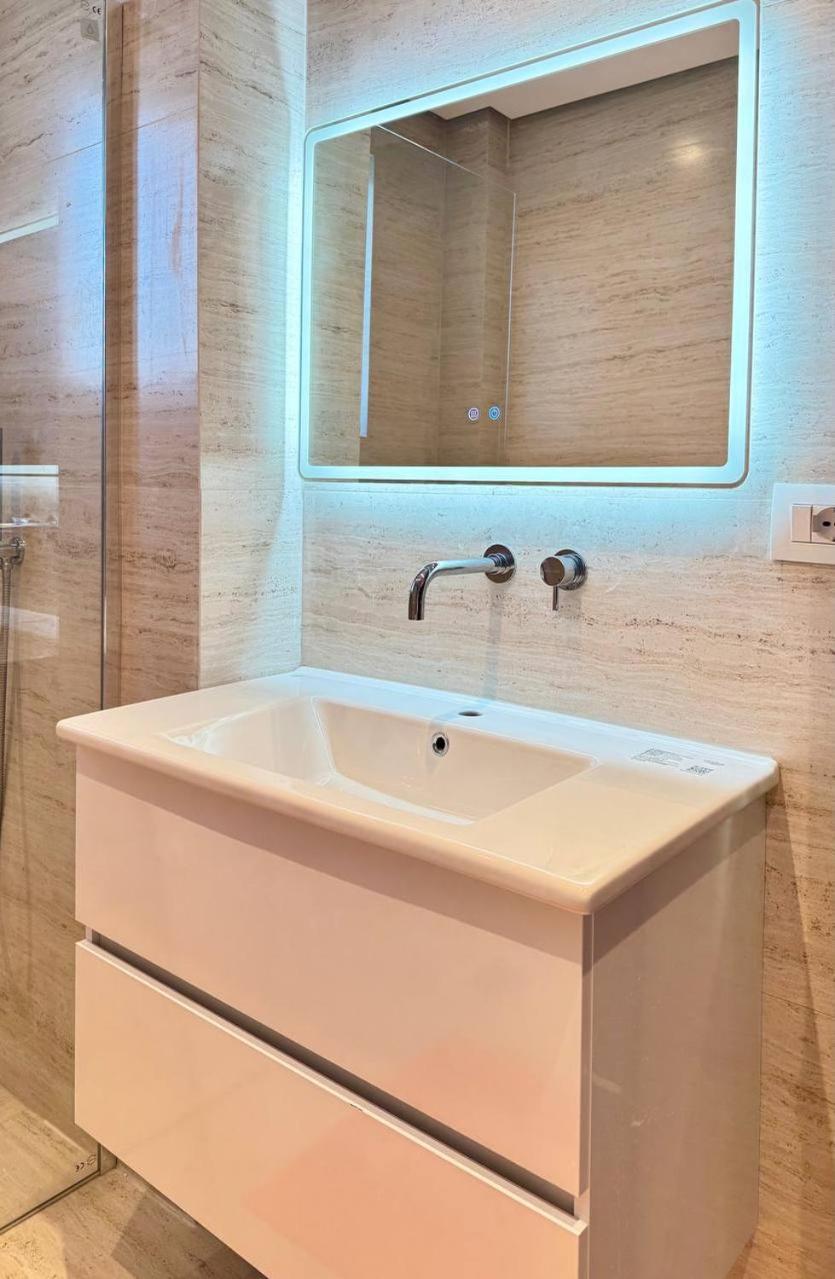 SarandëViola Sea View Penthouse公寓 外观 照片